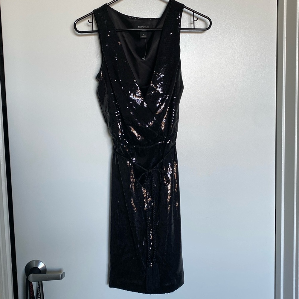 White House Black Market black sequin cocktail dress size 00